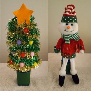 2 Christmas Wine Bottle Covers